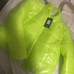 Neon yellow puffer